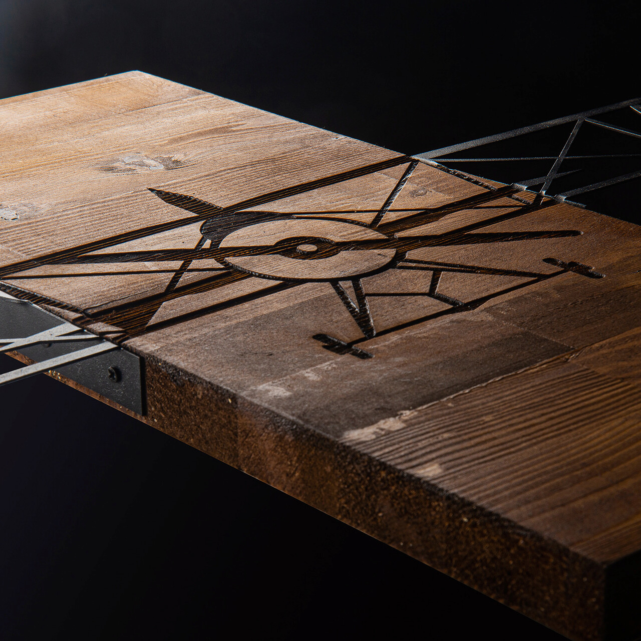 Decoratiune de perete, Teyyare, lemn/metal, 70 x 58 cm, negru/maro