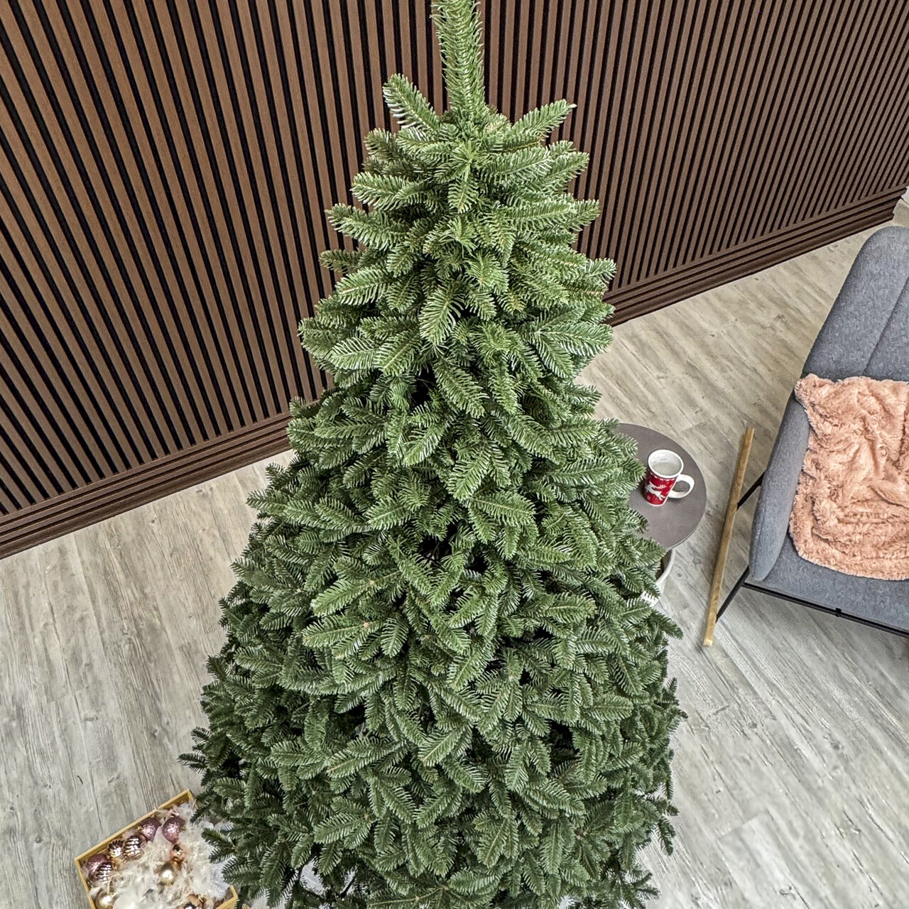 Brad artificial Christmas Deluxe by Sersimo, Canada verde, 3D, 210cm — imaginea 20