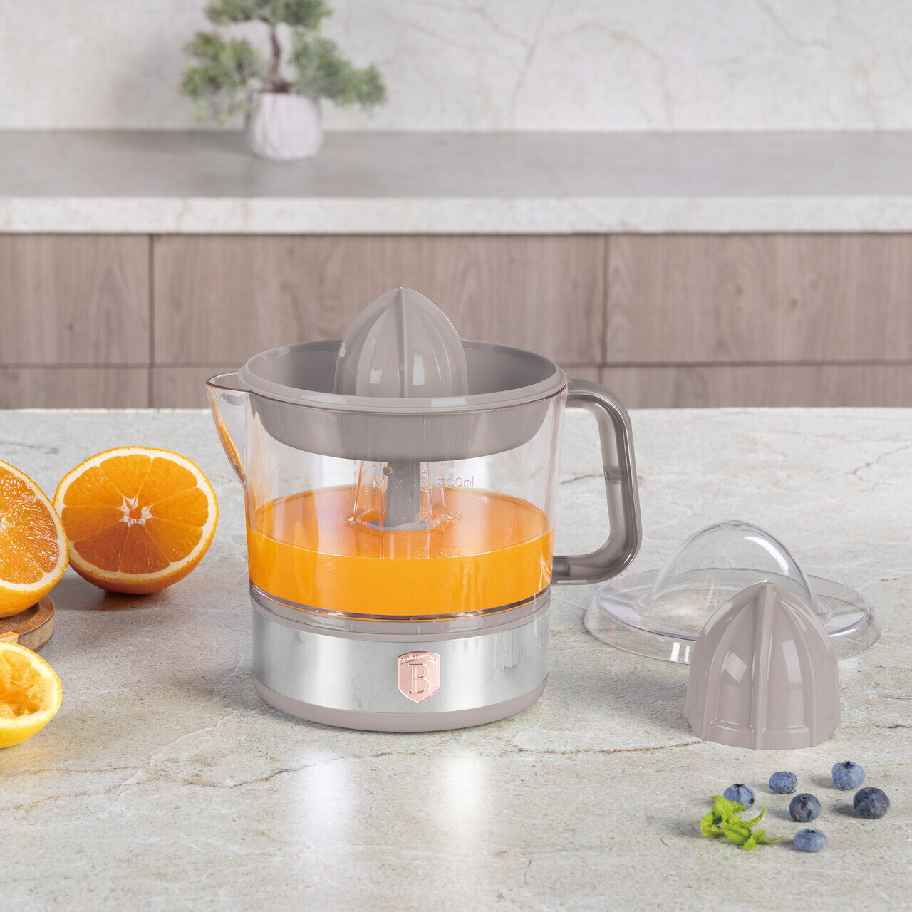 Storcator electric de citrice Berlinger Haus, Taupe, 40W, 700 ml, plastic/inox, taupe mat/transparent