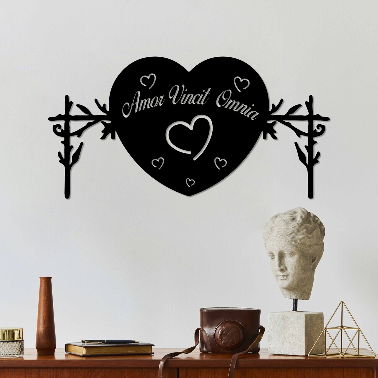 Decoratiune de perete, Omnia Vincit Amor 2, Dimensiune: 60 x 30 cm, Negru — imaginea 2