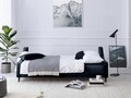 Canapea extensibila, Freesia, Mazzini Sofas, 3 locuri, cu lada de depozitare, 215x94x90 cm, catifea, albastru inchis