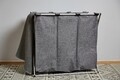 Cos de rufe cu 3 compartimente, Wenko, Trio, 130 L, 63 x 57 x 38 cm, poliester/aluminiu, gri