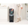Cos de gunoi cu pedala, Brabantia, StepUp, 25 L, 35.2x28x40.9 cm, polipropilena, gri inchis