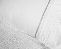 Lenjerie de pat dubla Melia White, Primaviera Deluxe, 3 piese, 200x220 cm, bumbac satinat, alb