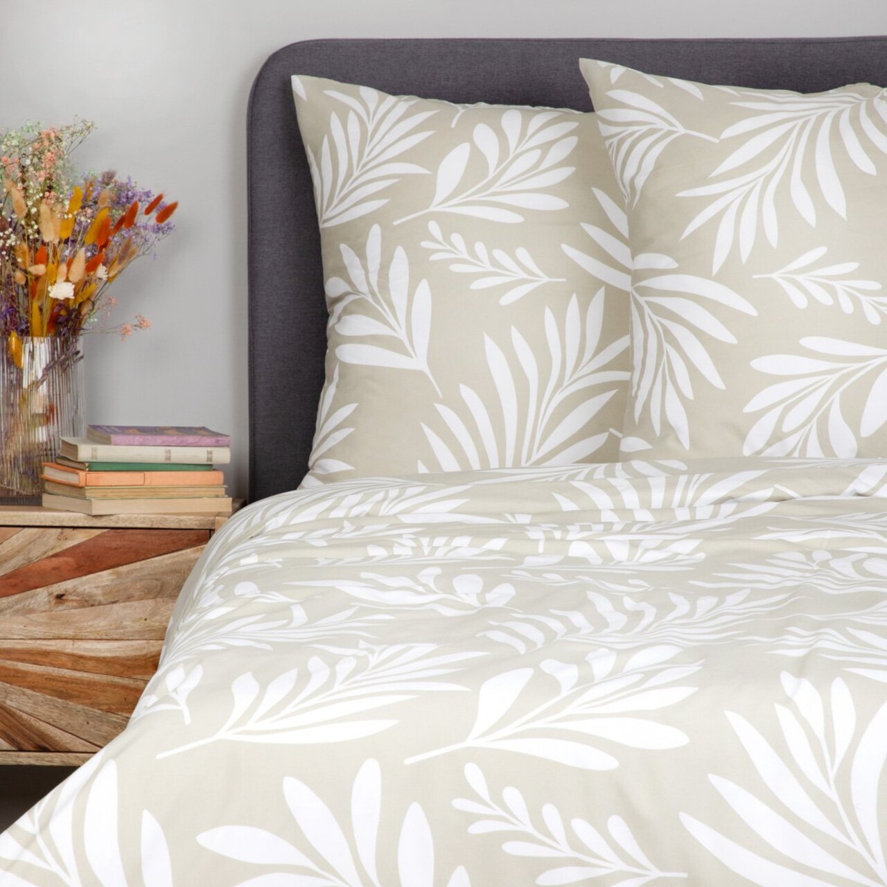 Lenjerie de pat King Size, Theos, Homla, 3 piese, 200x220 cm, microfibra din poliester, verde/alb