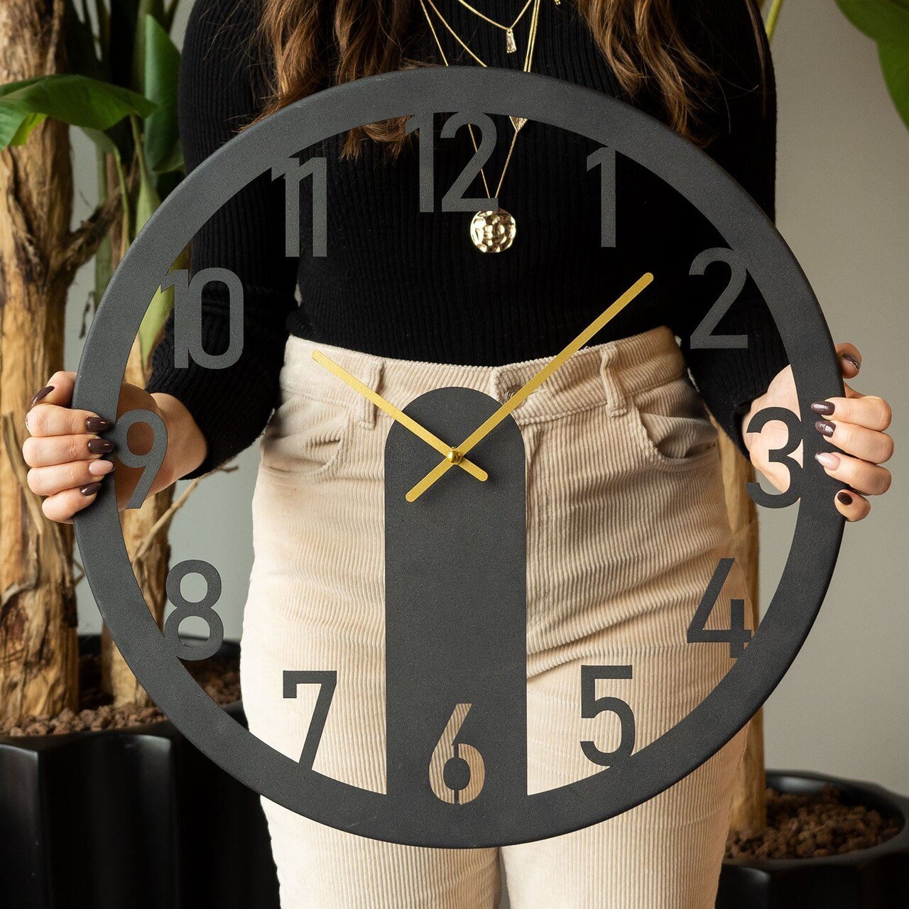 Ceas de perete Mood Metal Wall Clock Dimensiune: 48 x 48 cm Negru