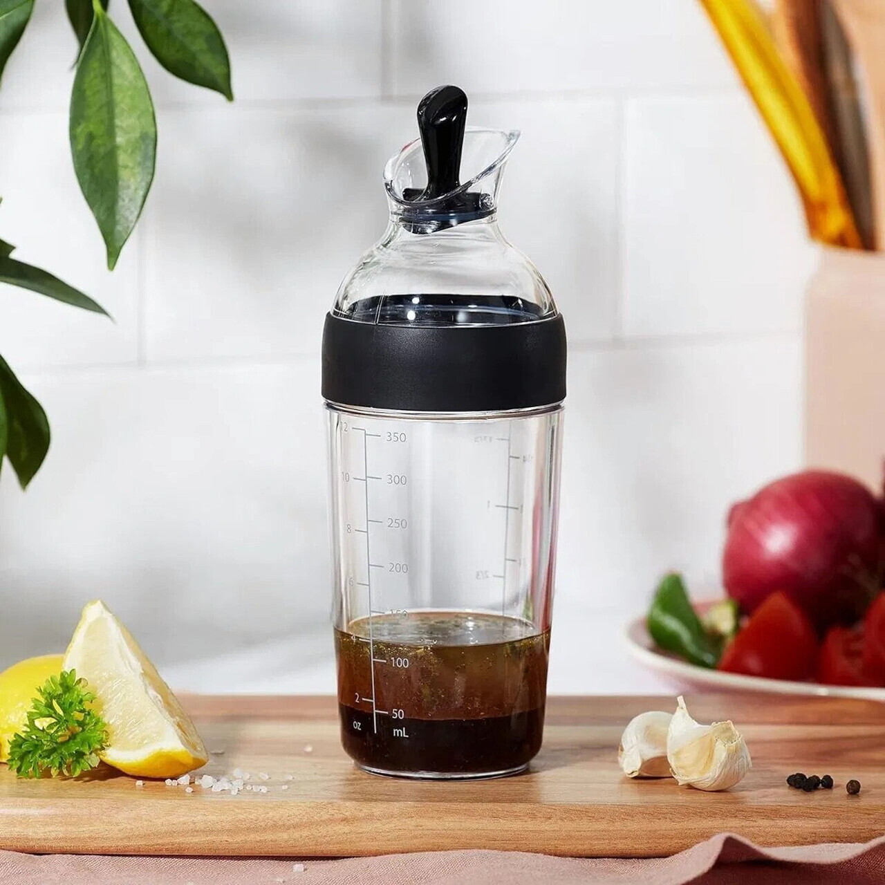Shaker pentru dressing salata, 355 ml, tritan, "Good Grips" - OXO - view 5