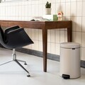 Cos de gunoi cu pedala, Brabantia, NewIcon, 20 L, 38x29x46.7 cm, otel, bej