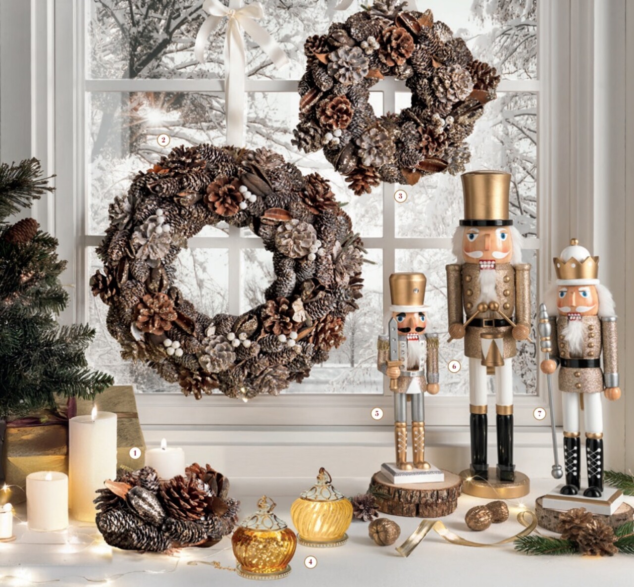 Decoratiune, Nutcracker Gold, Brandani, 10x8x38 cm, lemn acacia/sticla