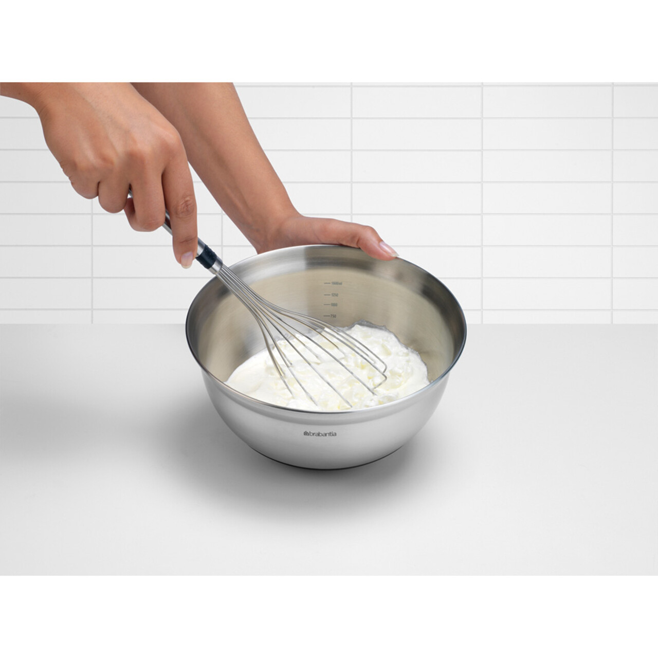 Bol pentru mixat, Brabantia, Matt, 21.7x11 cm, 1.6 L, inox, argintiu mat - 2 | YEO