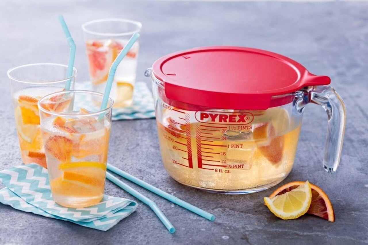Cana gradata, cu capac, sticla termorezistenta, 1000ml - Pyrex - imagine 3