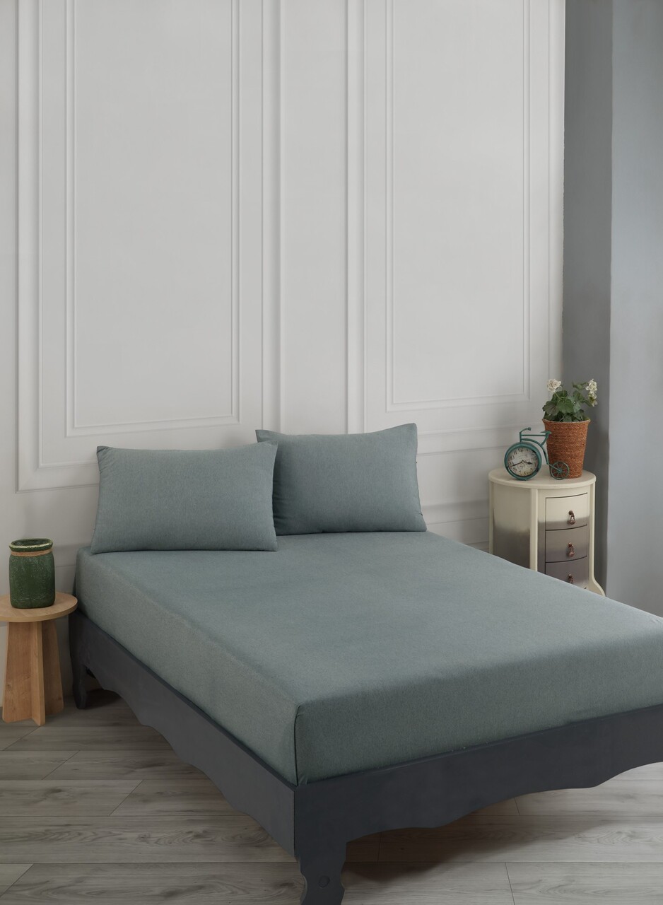 Set de pat dublu (cearceaf cu elastic si perne) 3 piese, Road Potlu - Green, EnLora Home, 70% bumbac/30% poliester