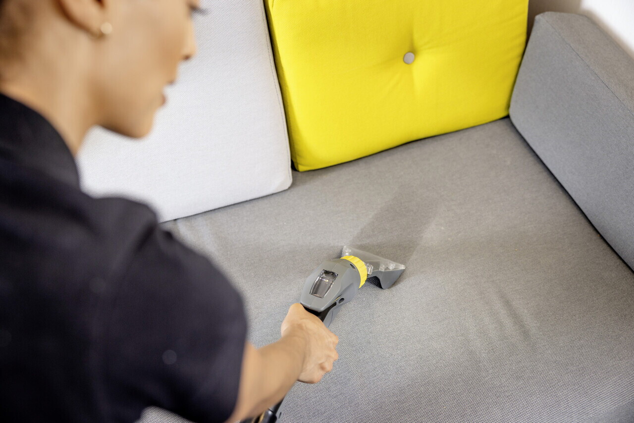 Aspirator cu spalare prin injectie-extractie profesional Puzzi 10/1 + Hand, Karcher, gri — imaginea 3