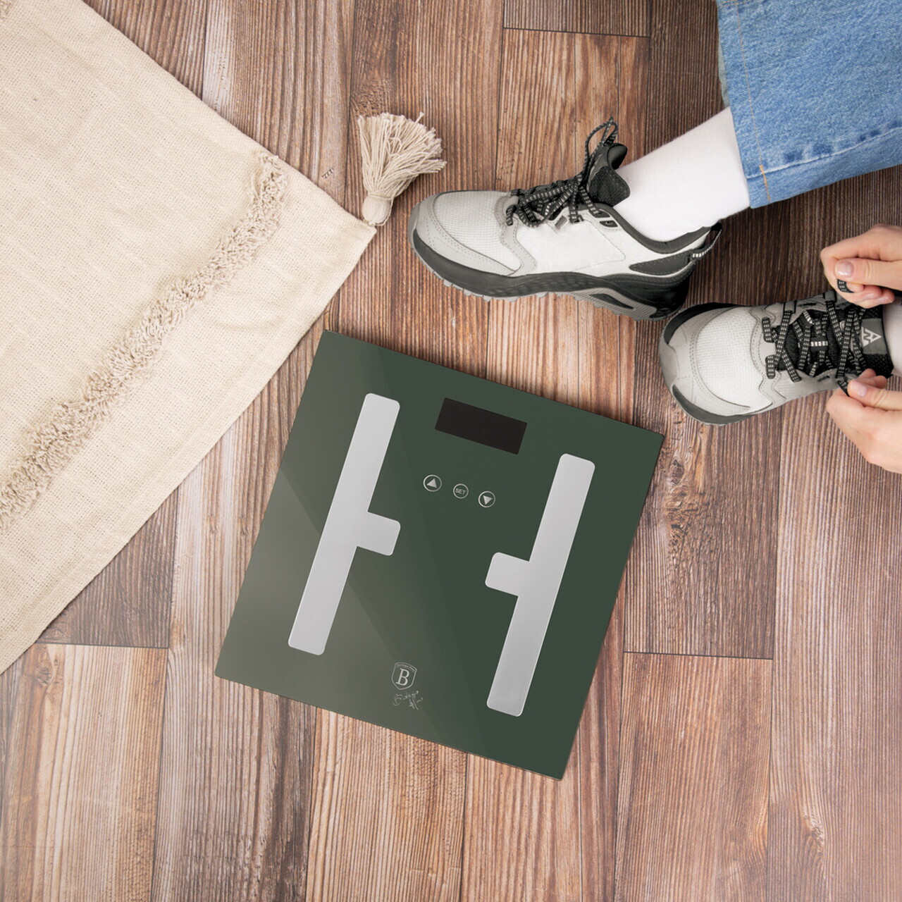 Cantar digital pentru baie Berlinger Haus, Matte Green, 30x30 cm, max 180 kg, sticla temperata, verde mat - imagine 4