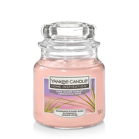 Lumanare parfumata in suport de sticla, Pink Island, Yankee Candle, 30 ore, 104 g, citrice/fructe/vanilie