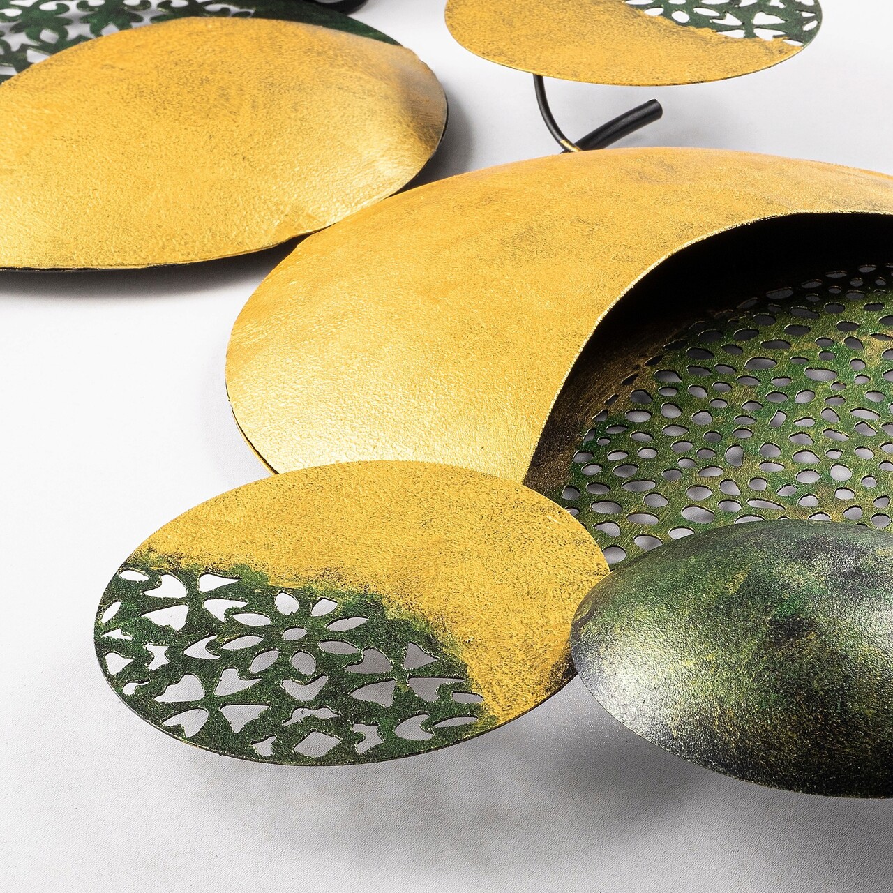 Decoratiune de perete, Luminescence, Metal, Dimensiune: 68 x 40 cm, Multicolor