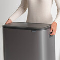 Cos de gunoi cu soft touch, Brabantia, Bo Touch Platinum, 60 L, 31.2x54.5x65.6 cm, otel, gri
