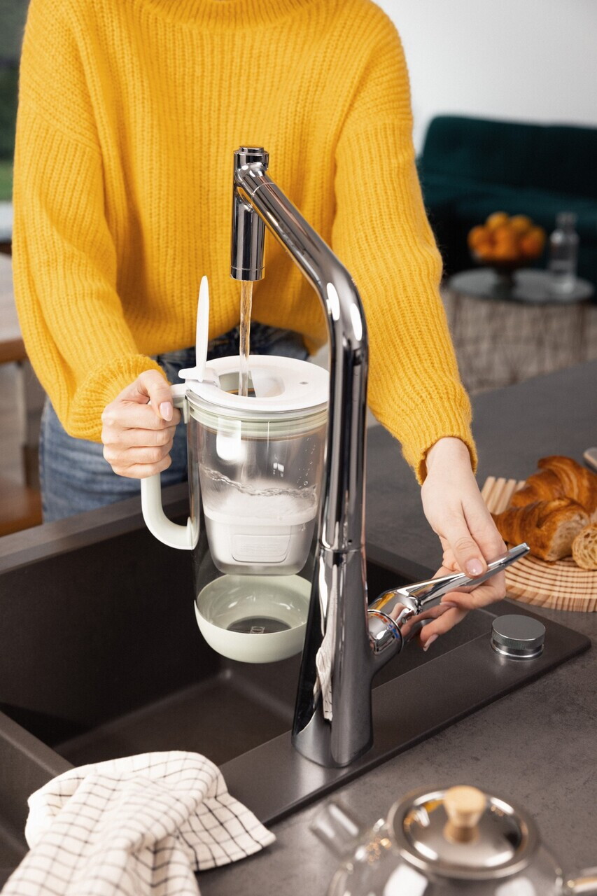 Cana filtranta Editie Aniversara 60 ani, din sticla, BRITA, 2,5 L, Maxtra PRO (lightgreen) - view 5
