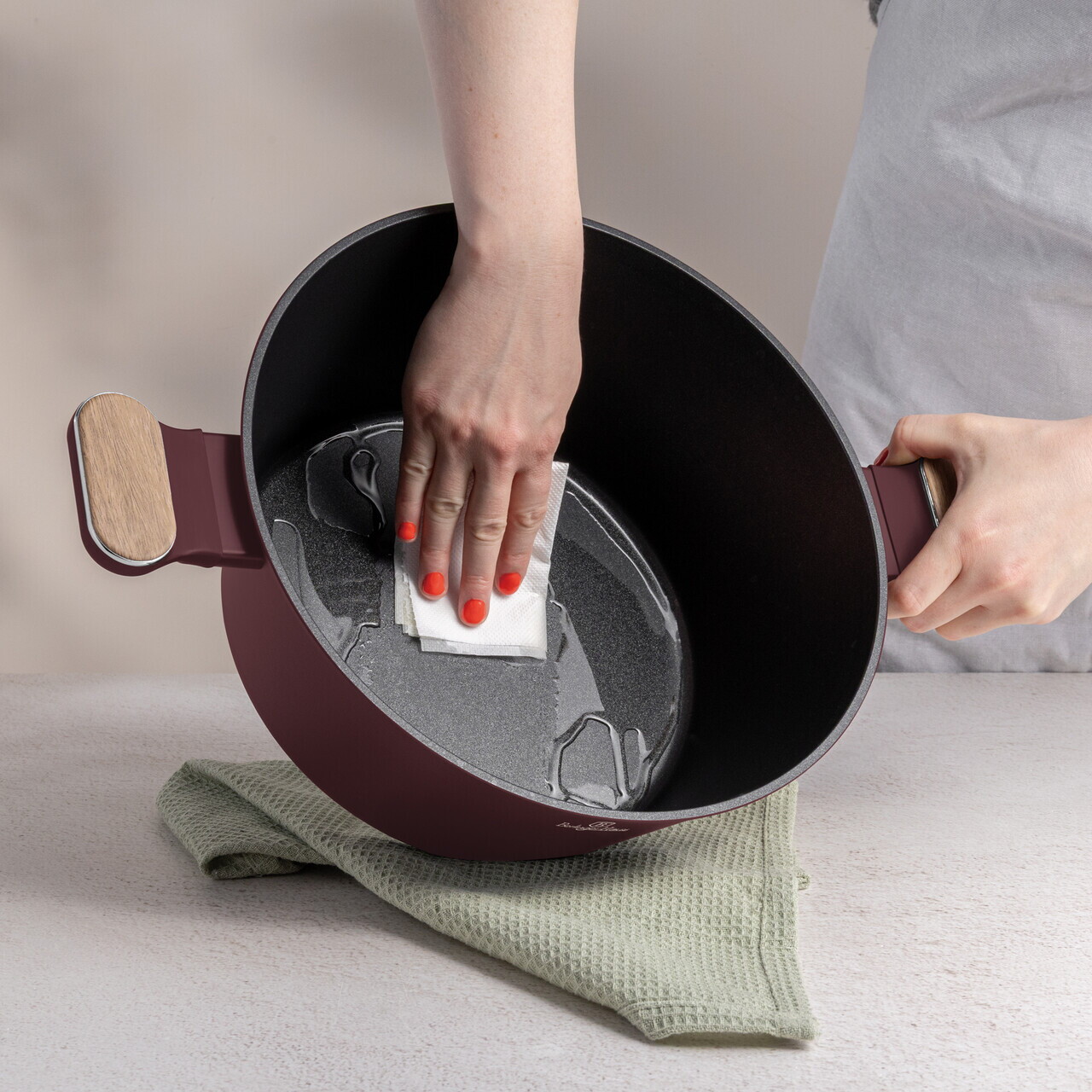 Oala cu capac Berlinger Haus, Leonardo Nordic, 28 cm, 6.3 L, aluminiu forjat, visiniu mat - imagine 2