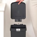 Cos de gunoi cu pedala, Brabantia, StepUp, 16 L, 29.6x22.3x41.1 cm, polipropilena, gri inchis