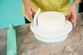 Ustensila de nivelare fondant si martipan 2 in 1 by Simona Pope, Heinner Home, plastic, turcoaz/alb