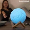 Lampa LED RGB reincarcabila Planeta Pamant Worldy InnovaGoods