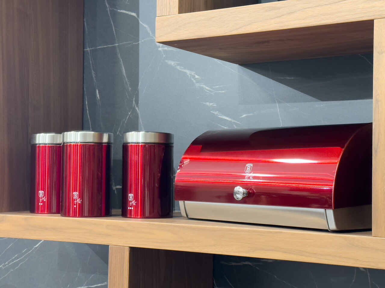 Set cutie pentru paine si 3 recipiente Berlinger Haus, Burgundy, 38.5x28x18.5 cm, inox, rosu/argintiu - imagine 3