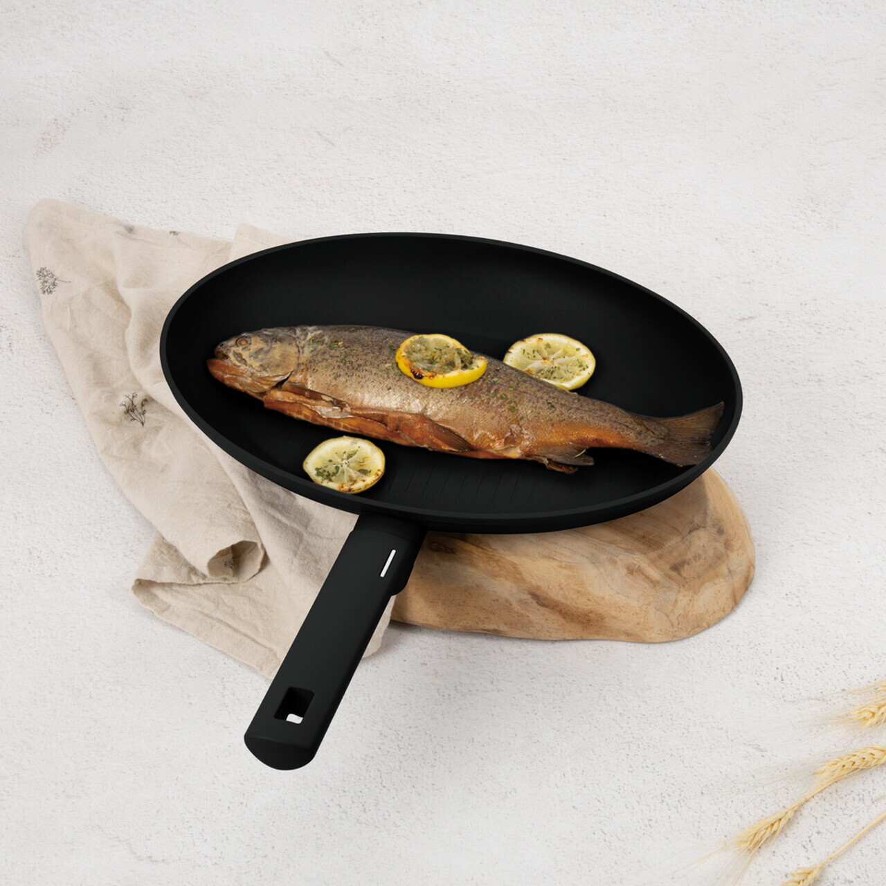 Tigaie pentru peste Berlinger Haus, Matte Black, 35 cm, aluminiu forjat, negru - imagine 4