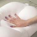 Perna antirid cu forma de nor 3D Wrileep InnovaGoods, 46.5 x 28.5 x 12.5 cm, alb