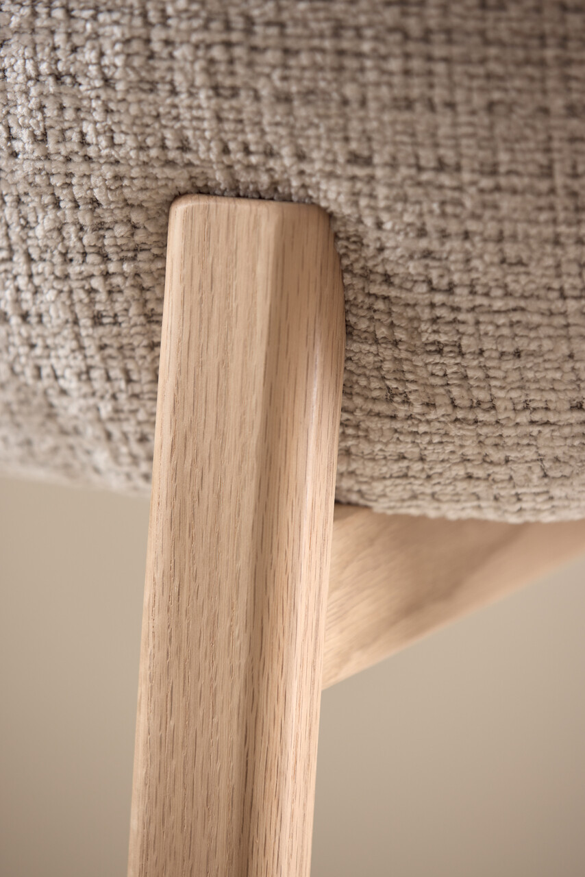 Scaun Darlene, Actona, 55.5x60x80.5 cm, tesatura Chenille/lemn de stejar, bej/natural - view 6