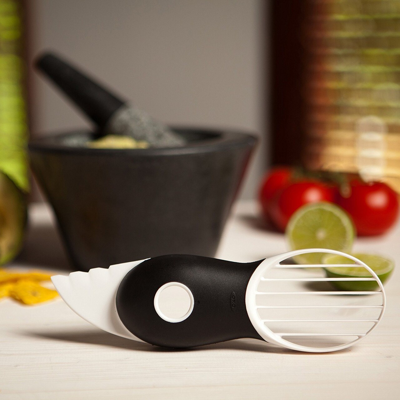 Feliator pentru avocado 3-in-1, plastic, "Good Grips" - OXO - imagine 6