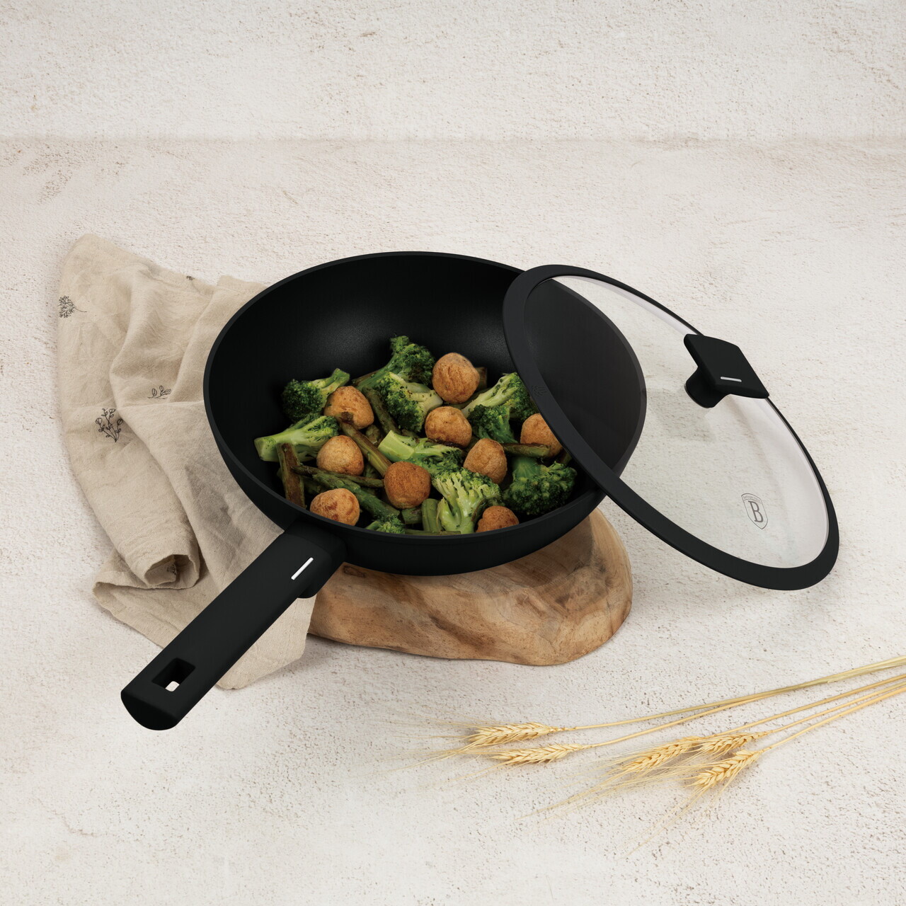 Tigaie Wok cu capac Berlinger Haus, Matte Black, 28 cm, 3.2 L, aluminiu forjat, negru - imagine 5