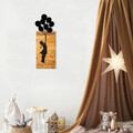 Decoratiune de perete, Chıld And Balloons, 50% lemn/50% metal, 30 x 86 cm, Negru