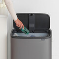 Cos de gunoi cu soft touch, Brabantia, Bo Touch Platinum, 60 L, 31.2x54.5x65.6 cm, otel, gri